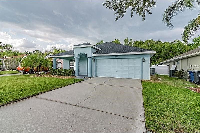 1st image of 307 Tavernier Dr
