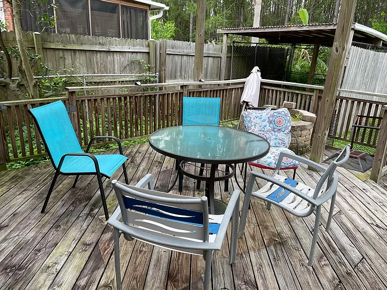 1540 Stanford Rd — Photo 12