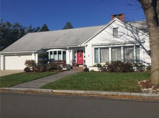 16 Bevelin Rd, Providence, RI 02906