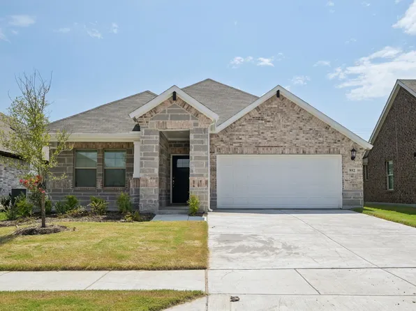 952 Linden Ct, Lavon, TX 75166