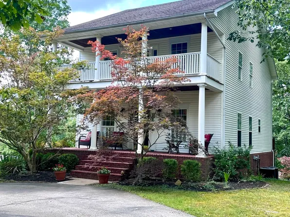 250 Harrier Eagle Ct, Morehead, KY 40351