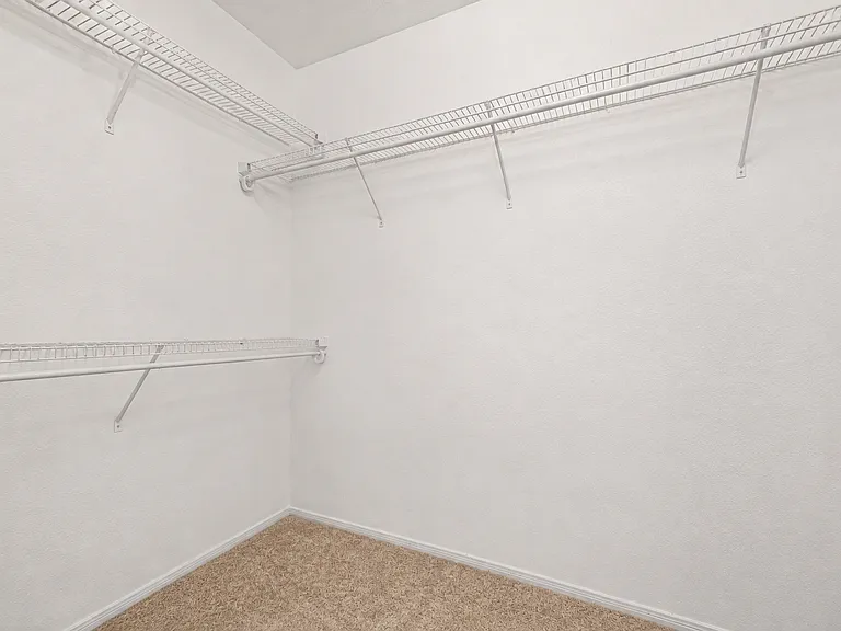 6906 W Phelps Rd — Photo 16