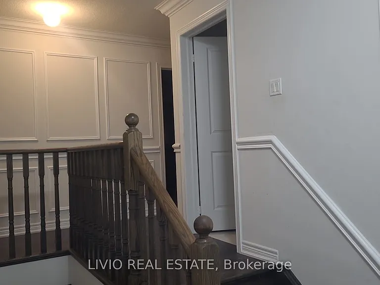 448 Black Cherry Cres — Photo 13