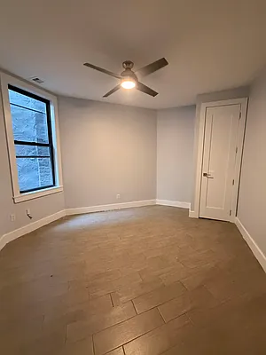 Bedroom, photo 3