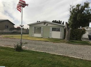 2220 S Ledbetter St, Kennewick, WA 99337