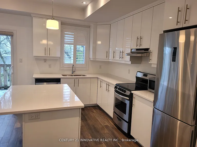 70 Plains Rd W #38 — Photo 6