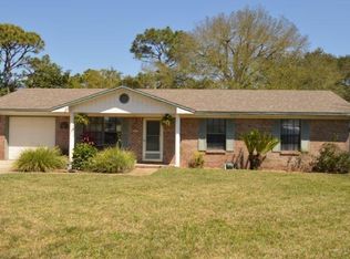 3476 Willow Ln, Gulf Breeze, FL 32563