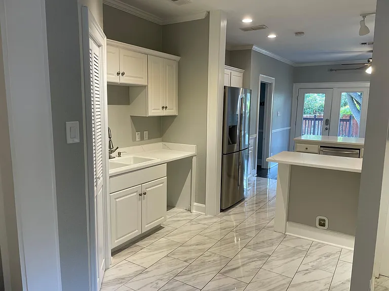 834 Thomasson Dr — Photo 6