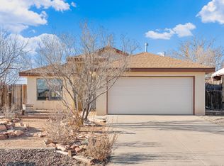 115 Vissing Pl, Los Lunas, NM 87031
