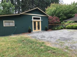 7143 Island Center Rd NE, Bainbridge Island, WA 98110
