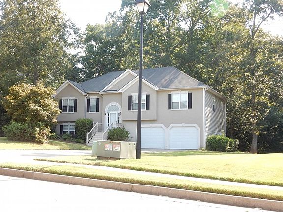 4th image of 4011 Water Hole Ct