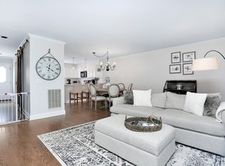 668 Glenbrook Rd #17, Stamford, CT 06907