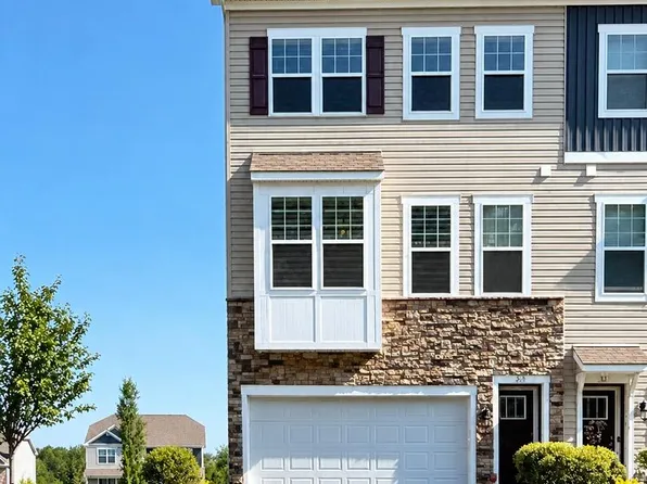 319 Dawson Pl, Downingtown, PA 19335