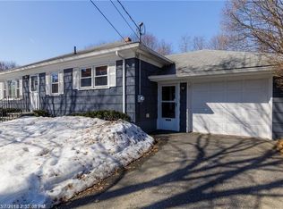 28 Arkwright Ave, Lewiston, ME 04240