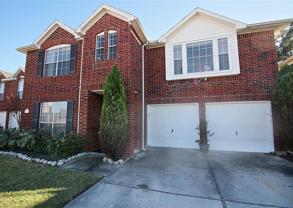 1st image of 21879 Whispering Forest Dr