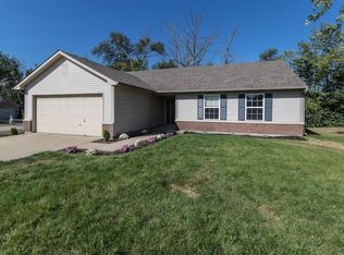 706 Millbrook Dr, Avon, IN 46123