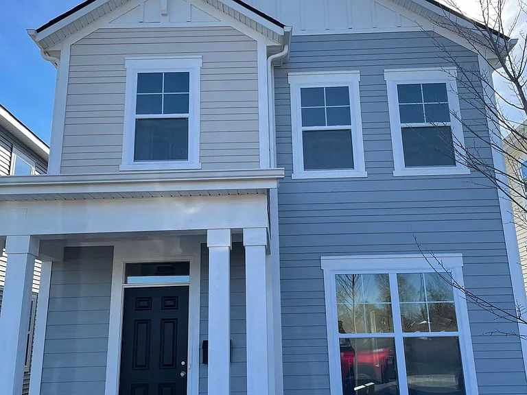 2917 Bolton Square Blvd — Photo 1