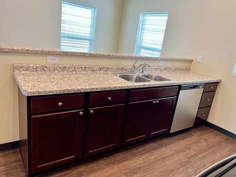 741 Meridian Dr — Photo 15