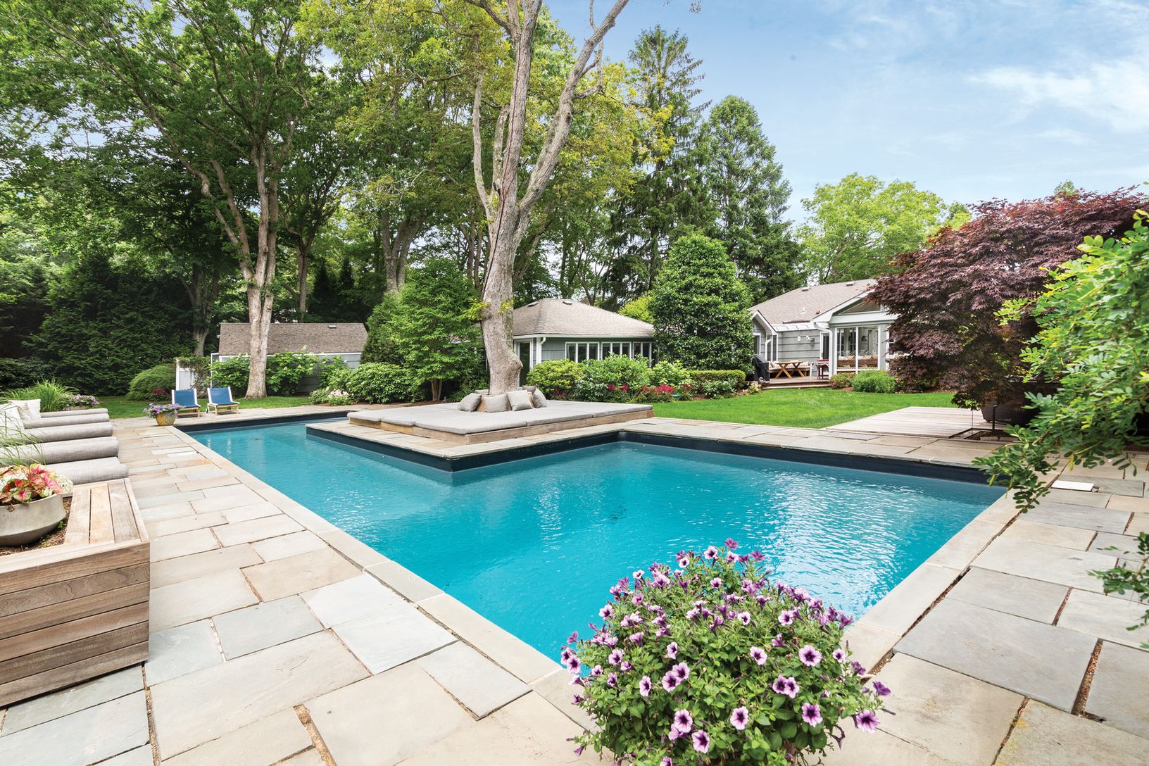 171 Windmill Ln in Amagansett Out East