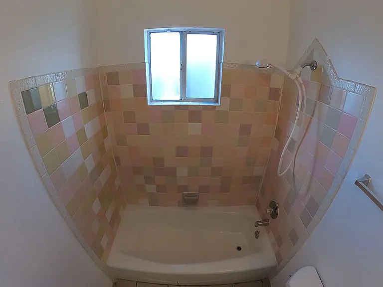 305 N Almendra St — Photo 10