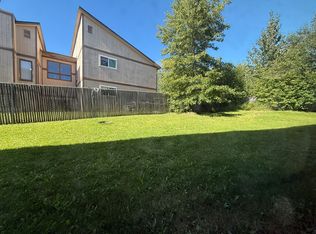 615 W 45th Ave APT 5, Anchorage, AK 99503