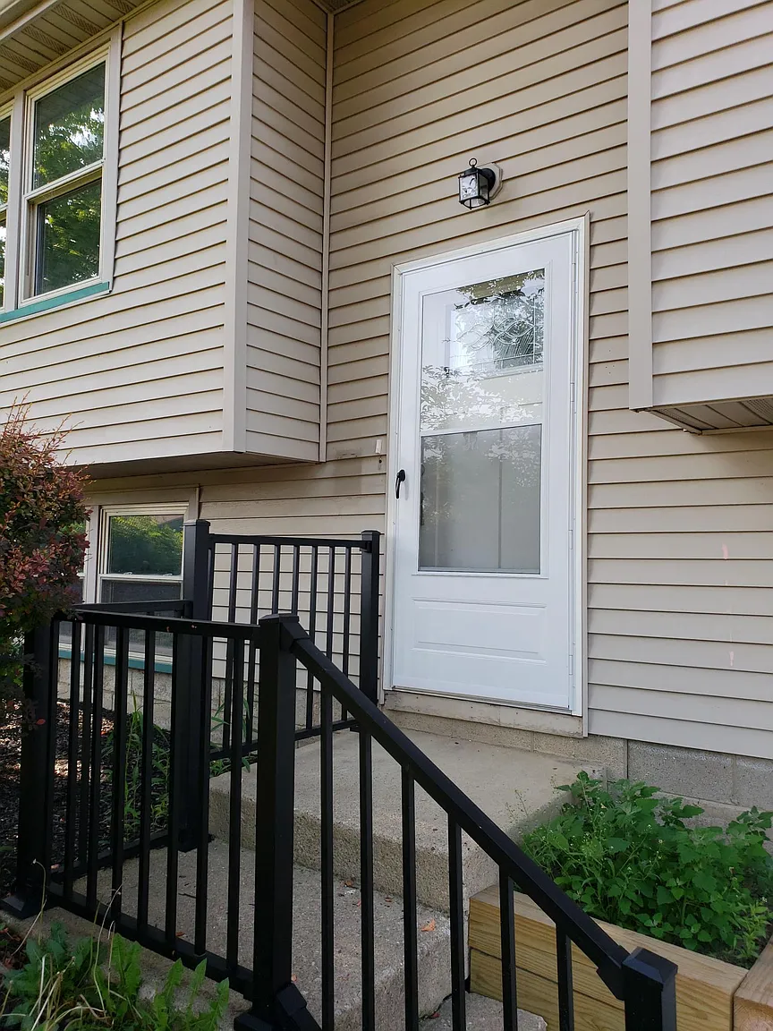 95 Summerberry Ln photo 1