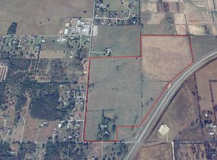 17024 W Grandview Rd, Tahlequah, OK 74464