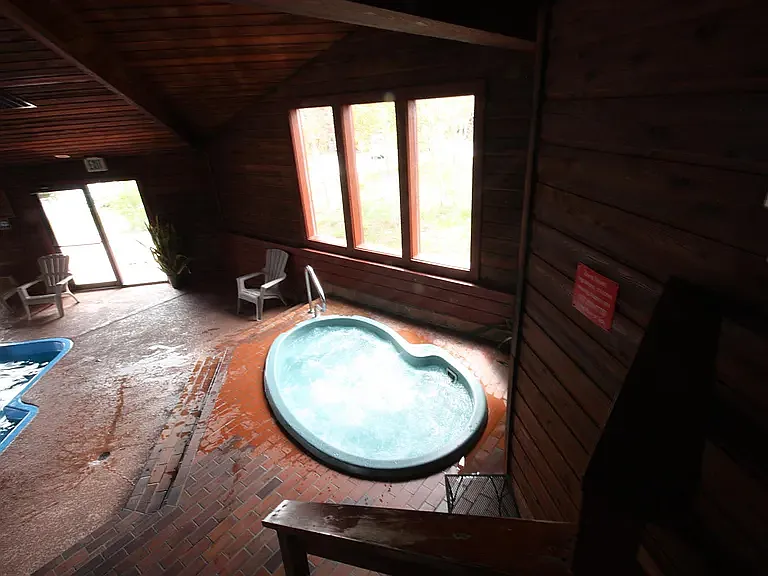 Clubhouse Hot Tub