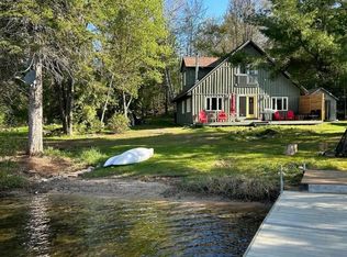 13 Quirt Rd, South River, ON P0A1X0