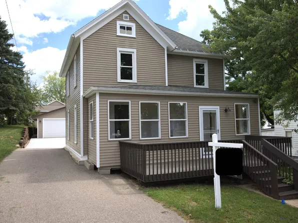 228 Scott St, Cambria, WI 53923