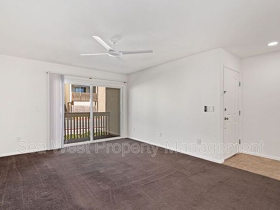 3rd image of 432 Edgehill Ln Unit 156