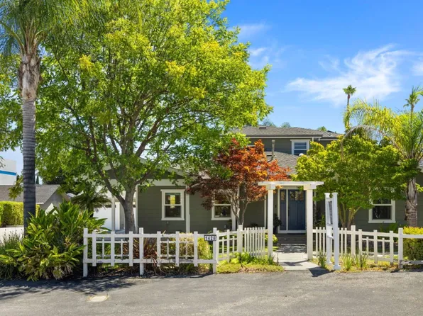 1426 Walnut Dr, Campbell, CA 95008