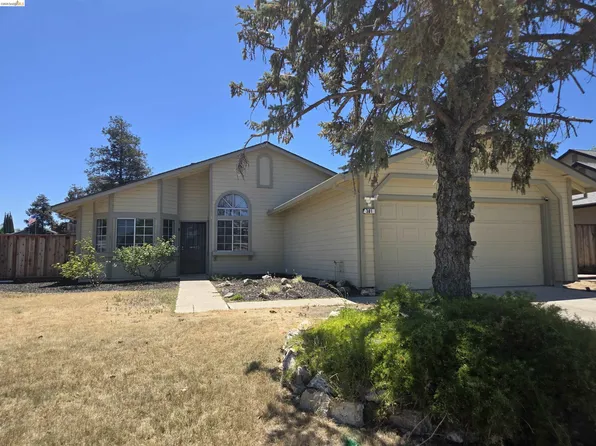 301 Maude Ct, Oakley, CA 94561