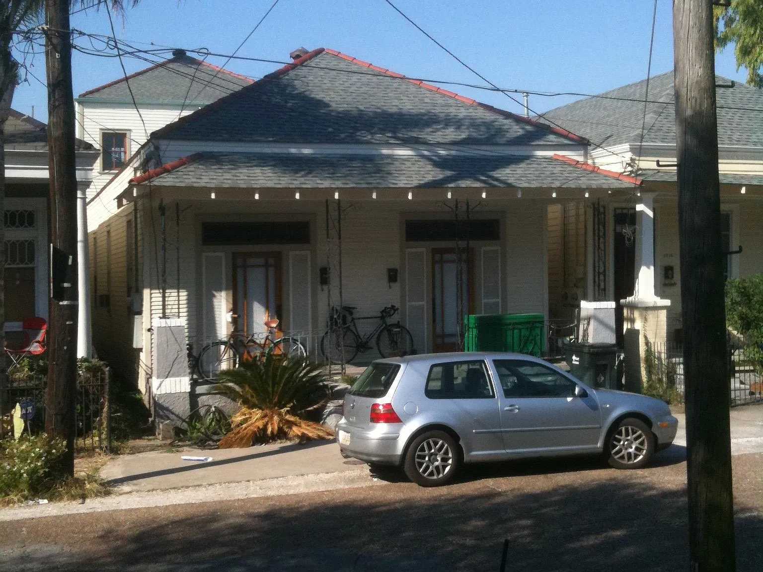 1012 Pleasant St — Photo 1