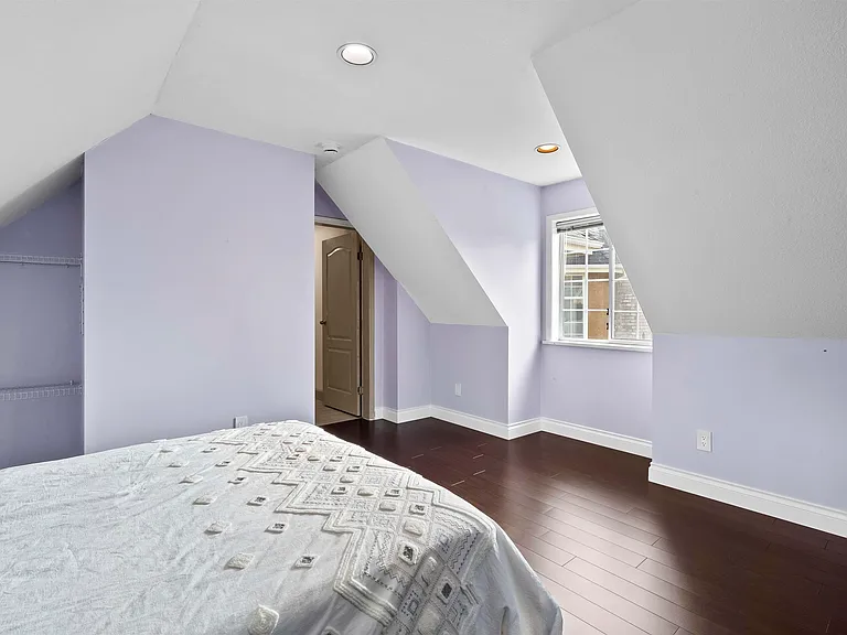 2268 Leclair Dr — Photo 27
