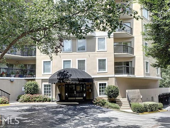 3rd image of 1 Biscayne Dr NW #806