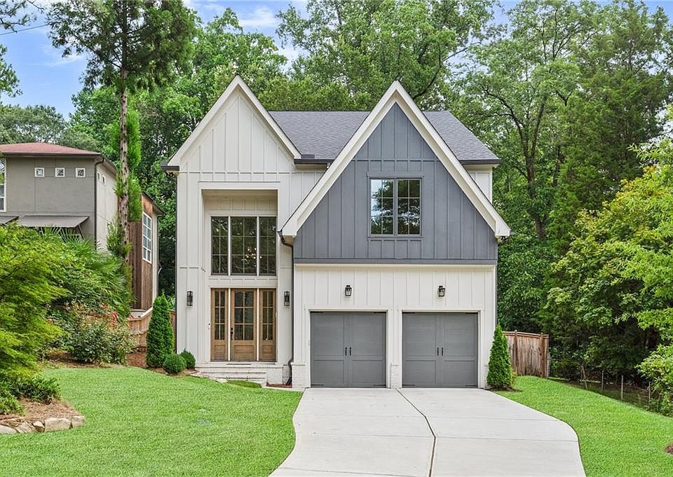 1st image of 2425 Oostanaula Dr NE