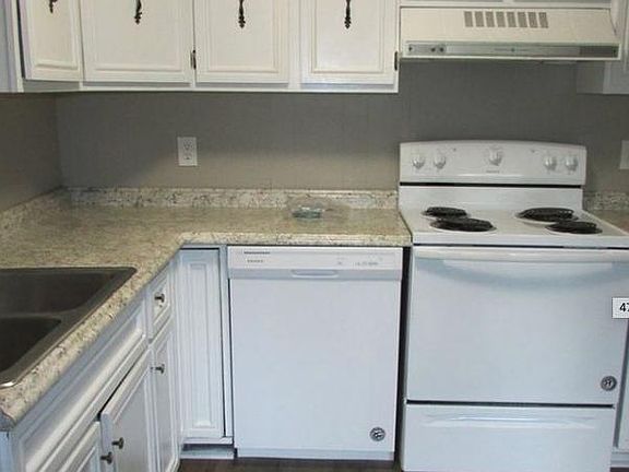 4th image of 4706 Lawndale Dr