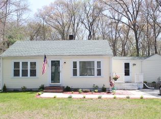 73 Roberts Rd, Bridgewater, MA 02324