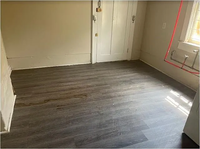2 bed, 1.0 bath, 750 sqft, $1,150 — Photo 2