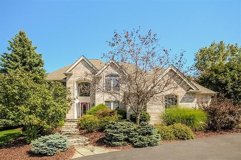 1st image of 4961 Birkdale Dr