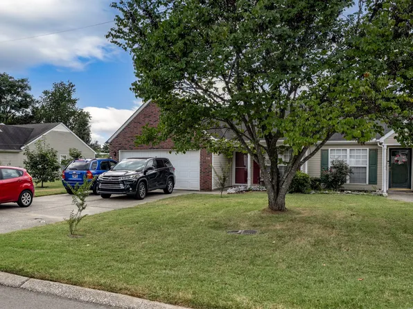 718 Dellwood Dr, Smyrna, TN 37167