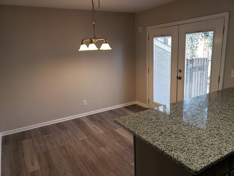 114 Acklen Park Dr #4 — Photo 2