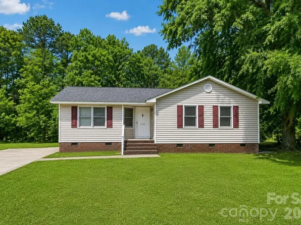 2199 Pacer Rd, Lancaster, SC 29720