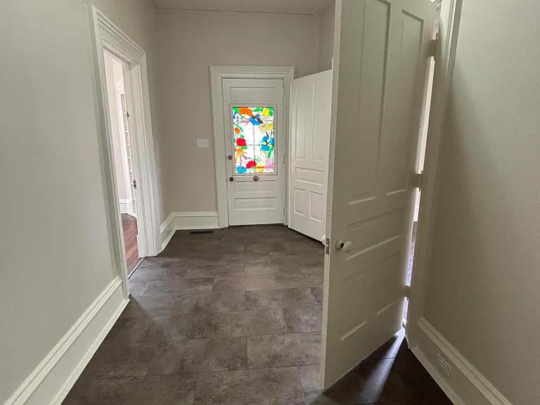 611 N Jackson St #1 — Photo 16