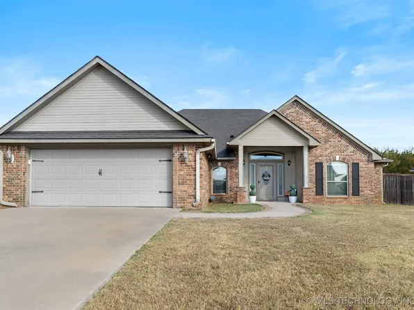 2516 Stage Coach Ave, Durant, OK 74701