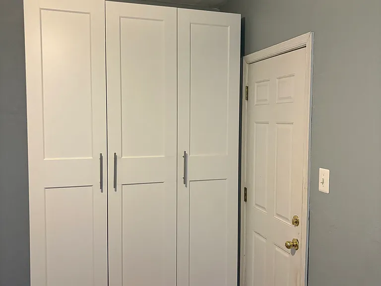 1625 Wallace St #1B — Photo 5