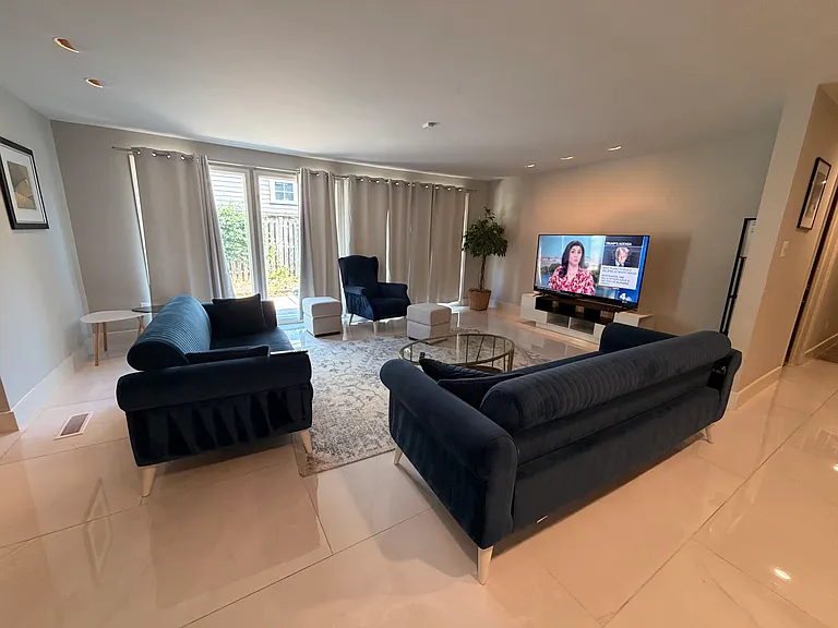 6609 Whittier Blvd — Photo 20