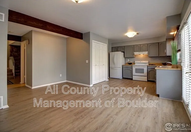 14 Benthaven Pl — Photo 13