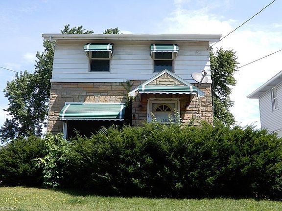 2nd image of 1785 Ford Ave